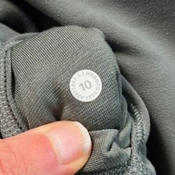 Lululemon Align Crop *21" Grey Sage - Picture 11 of 13